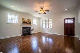 6 Worthington Ct, Simpsonville, SC 29681 - Photo 2