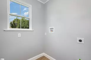 121 E Decatur St, Greenville, SC 29617 - Photo 22