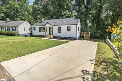 121 E Decatur Street, Greenville, SC 29617 - Photo 2