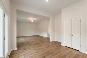 7067 Fairview Fls Dr, Chesnee, SC 29323 - Photo 8