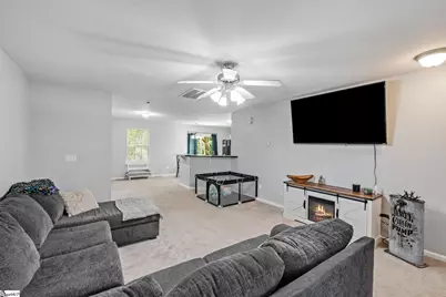 101 Beverly Drive, Easley, SC 29640 - Photo 6