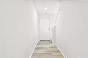 804 Embark Cir, Greer, SC 29651 - Photo 4