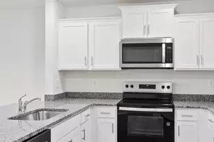 808 Embark Cir, Greer, SC 29651 - Photo 6