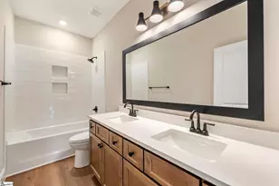 205 Chandler Ct, Easley, SC 29642 - Photo 32