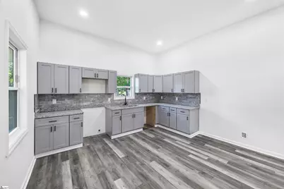 336 Arch Street, Spartanburg, SC 29303 - Photo 6