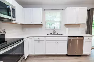 640 Hardwood Dr, Boiling Springs, SC 29316 - Photo 10