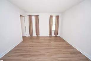 640 Hardwood Dr, Boiling Springs, SC 29316 - Photo 12