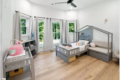 581 Paramount Drive, Seneca, SC 29678 - Photo 14