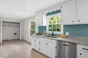 303 Robinall Dr, Easley, SC 29642 - Photo 22