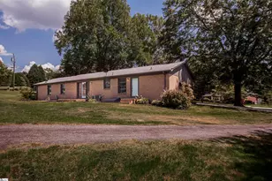 303 Robinall Dr, Easley, SC 29642 - Photo 10