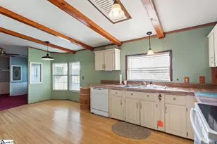 202 Pete Armstrong Rd, Honea Path, SC 29654 - Photo 8