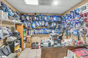 6035 White Horse Rd, Greenville, SC 29611 - Photo 4