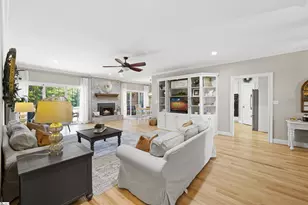 350 Royal Burgess Dr, Campobello, SC 29322 - Photo 2