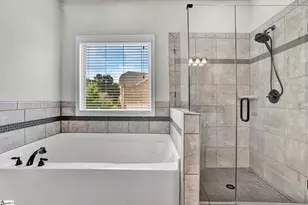 100 Strathaven Ct, Greer, SC 29651 - Photo 18