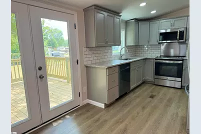 110 Woodford Place Court, Gray Court, SC 29645 - Photo 16