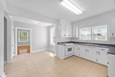 130 Old Locust Hill Road, Taylors, SC 29687 - Photo 10