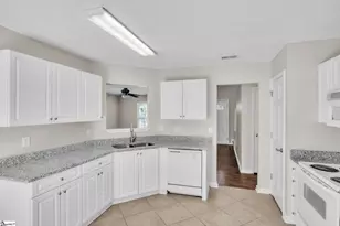 10 Brockmore Dr, Greenville, SC 29605 - Photo 8