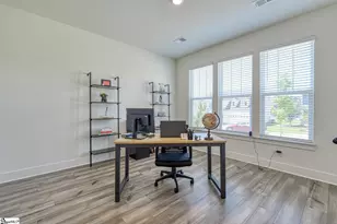 820 Redmill Ln, Duncan, SC 29334 - Photo 4