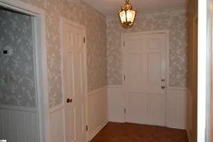 2462 E Blackstock Rd, Roebuck, SC 29376 - Photo 6