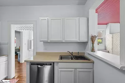 803 S Limestone Street, Gaffney, SC 29341 - Photo 22