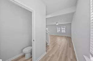 8023 Broadmead Ct, Spartanburg, SC 29307 - Photo 4