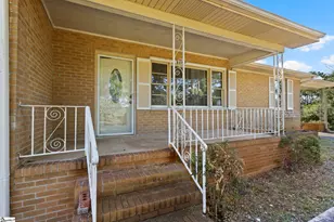 25 Goodwin Dr, Taylors, SC 29687 - Photo 4