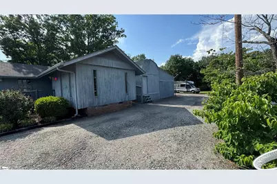 738 Saluda Lake Road, Greenville, SC 29611 - Photo 2