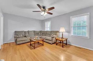 112 Lark Ln, Anderson, SC 29625 - Photo 10