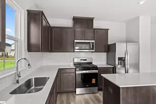 8014 Broadmead Ct, Spartanburg, SC 29307 - Photo 8