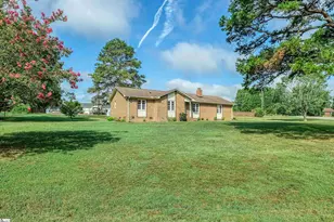 7 Lisa Dr, Williamston, SC 29697 - Photo 1