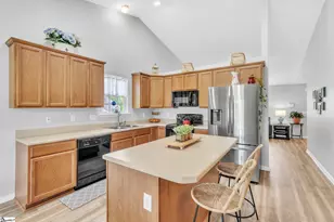 142 Midwood Rd, Travelers Rest, SC 29690 - Photo 10