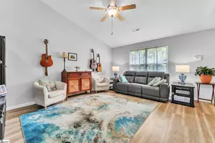 142 Midwood Rd, Travelers Rest, SC 29690 - Photo 8