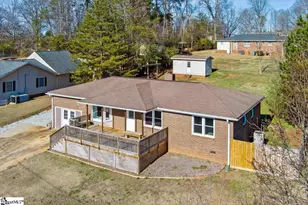 4 S Valley Ln, Greenville, SC 29611 - Photo 2