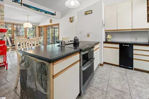 108 Tulip Ln, Westminster, SC 29693 - Photo 8