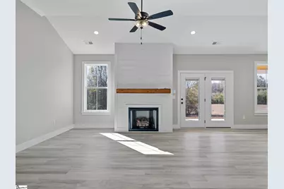 11573 New Cut Road, Campobello, SC 29322 - Photo 8