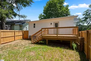 200 McDaniel Ave, Greer, SC 29651 - Photo 18