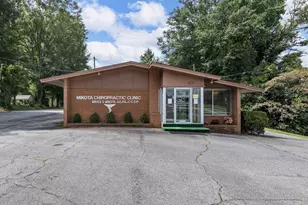 111 W Rutledge Ave, Gaffney, SC 29340 - Photo 4