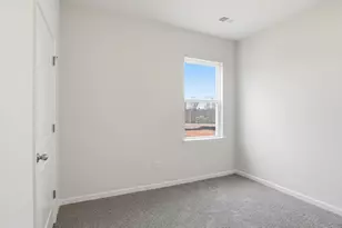 116 Depot Cir, Greenwood, SC 29646 - Photo 8