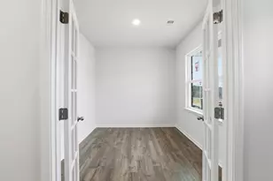 117 Depot Cir, Greenwood, SC 29646 - Photo 4