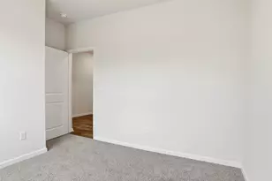 119 Depot Cir, Greenwood, SC 29646 - Photo 8