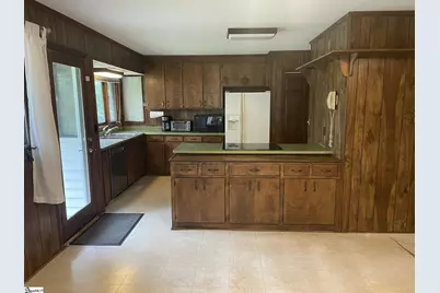 445 Drummond Road, Enoree, SC 29335 - Photo 10