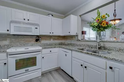 5 Bailess Court, Greer, SC 29650 - Photo 8