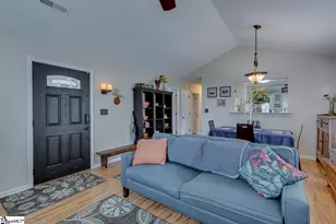 5 Bailess Ct, Greer, SC 29650 - Photo 2