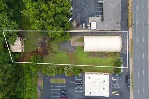 730 Wade Hampton Blvd, Greenville, SC 29609 - Photo 8