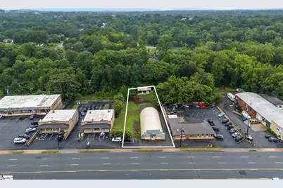 730 Wade Hampton Boulevard, Greenville, SC 29609 - Photo 4