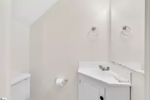 2530 E North St, Greenville, SC 29615 - Photo 12