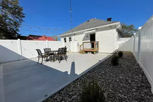 315 N Maple St, Simpsonville, SC 29681 - Photo 2