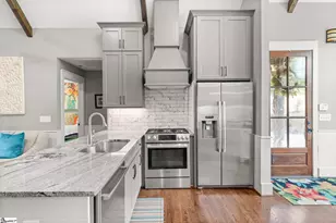 382 Hideaway Cv Dr, Seneca, SC 29672 - Photo 6