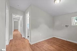 16 Bradley St, Greenville, SC 29611 - Photo 18