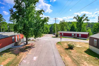 106 Woodlawn Drive, Abbeville, SC 29620 - Photo 1